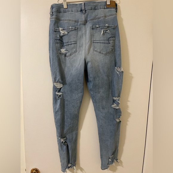 American Eagle High Waist Distressed Jeans with Frayed Bottom. - Picture 5 of 6